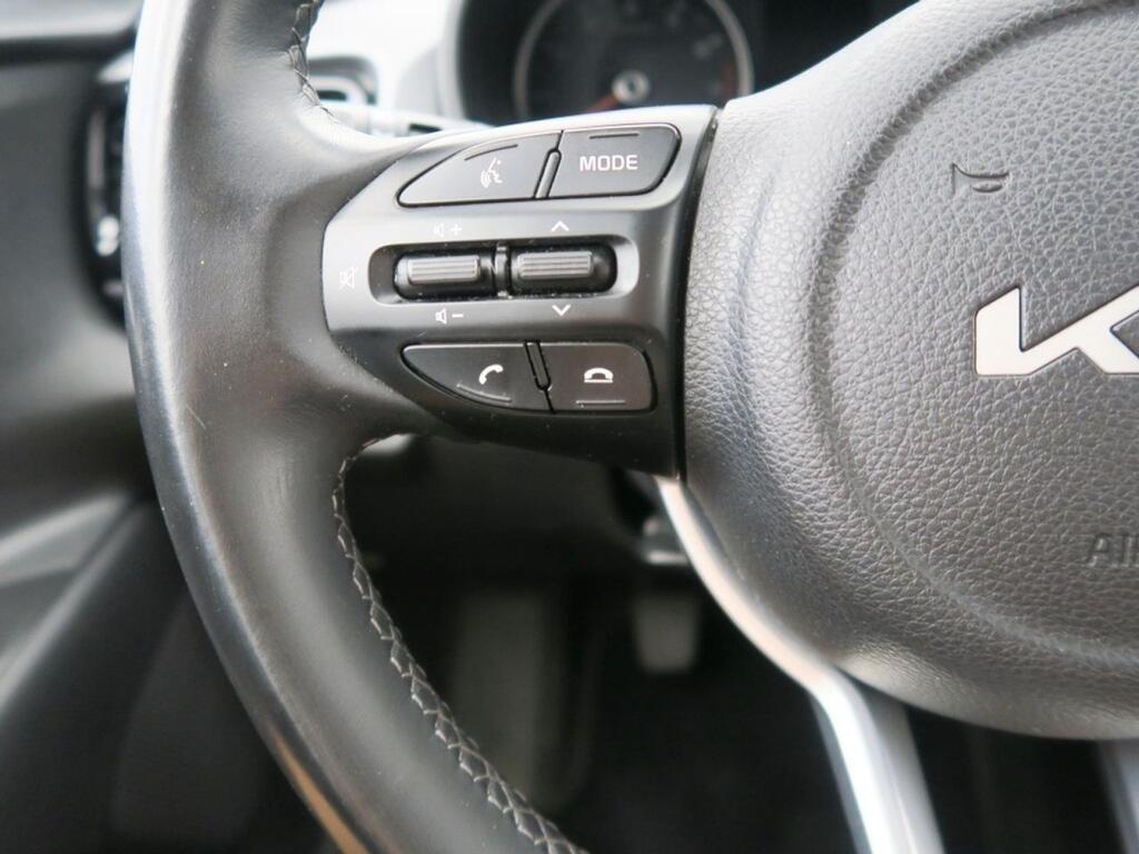 Kia Rio Berlina 1.2 DPI DRIVE 84 5P Segunda mano