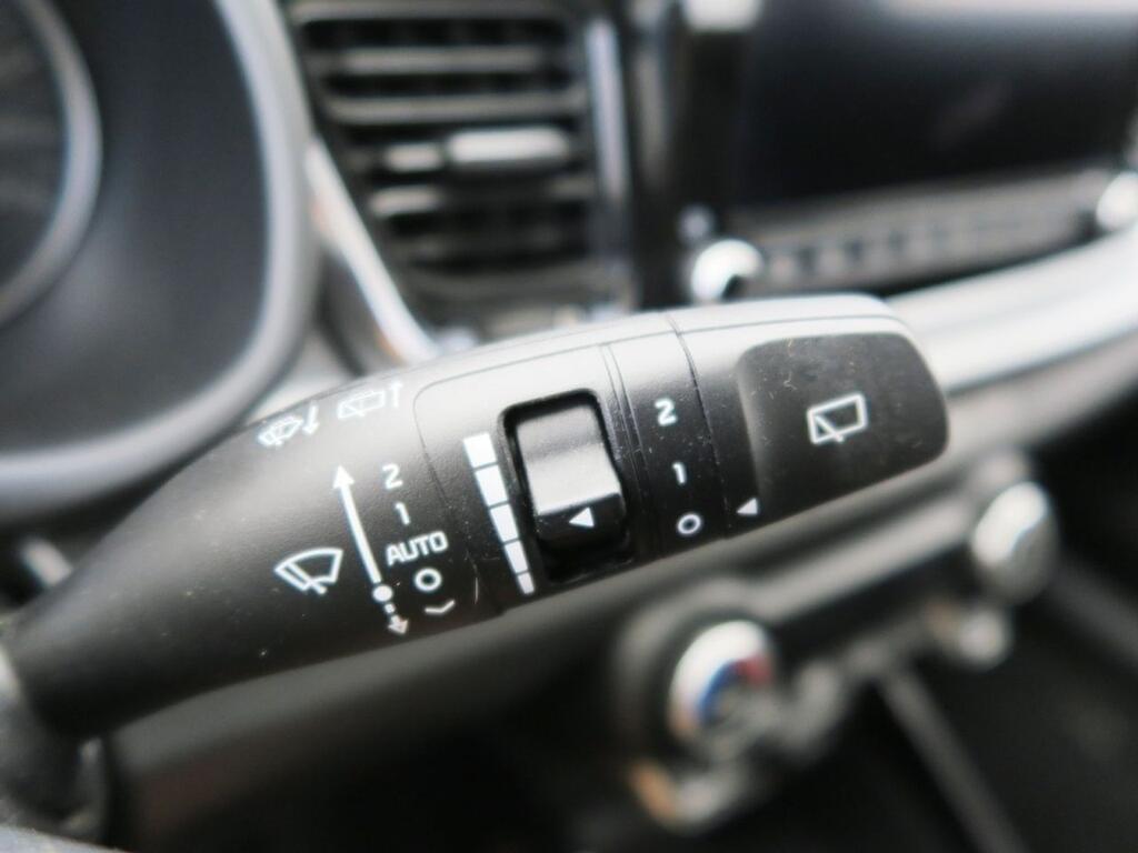 Kia Rio Berlina 1.2 DPI DRIVE 84 5P Segunda mano