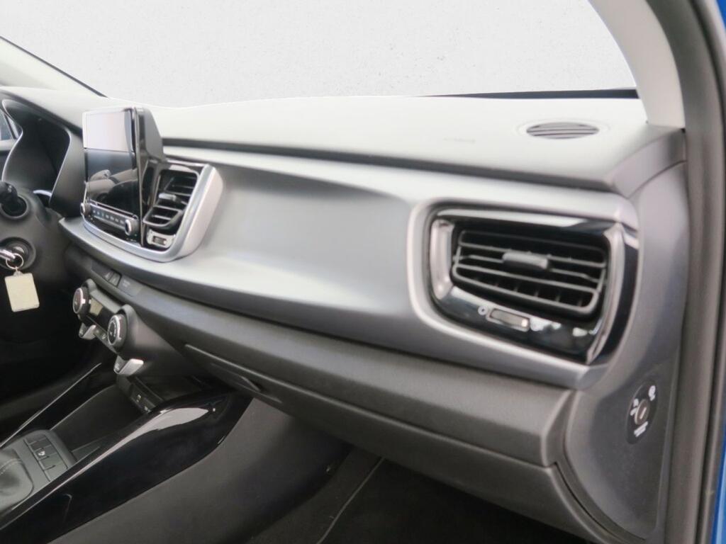 Kia Rio Berlina 1.2 DPI DRIVE 84 5P Segunda mano