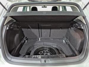 Volkswagen Golf Sport R-Line 1.5 TSI 110kW (150CV) DSG 34
