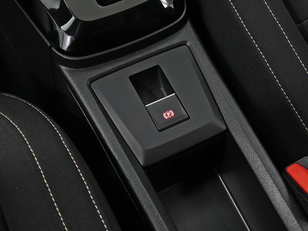 Citroën C3 Aircross Hybrid 136 ë-DCS6 PLUS Segunda mano