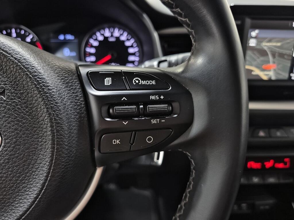 Kia Stonic 1.6 CRDi VGT 100kW (136CV) Drive Segunda mano