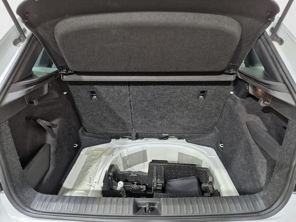 Skoda Kamiq 1.0 TSI 81kW (110CV) SCOUT Segunda mano