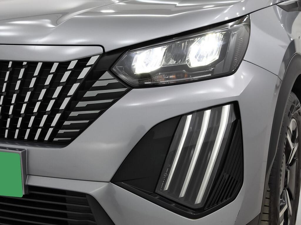 Peugeot 2008 Allure Puretech 130 S&S EAT8 Segunda mano
