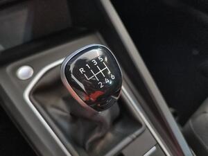 Volkswagen Golf Life 2.0 TDI 85kW (115CV) Variant 22