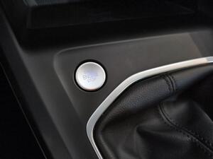 Volkswagen Golf Life 2.0 TDI 85kW (115CV) Variant 21