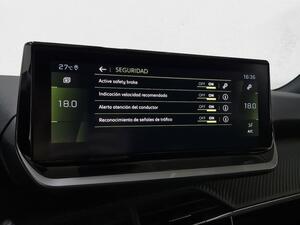 Peugeot 2008 GT BlueHDI 130 S&S EAT8 22