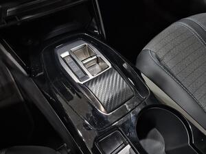 Peugeot 2008 GT BlueHDI 130 S&S EAT8 26