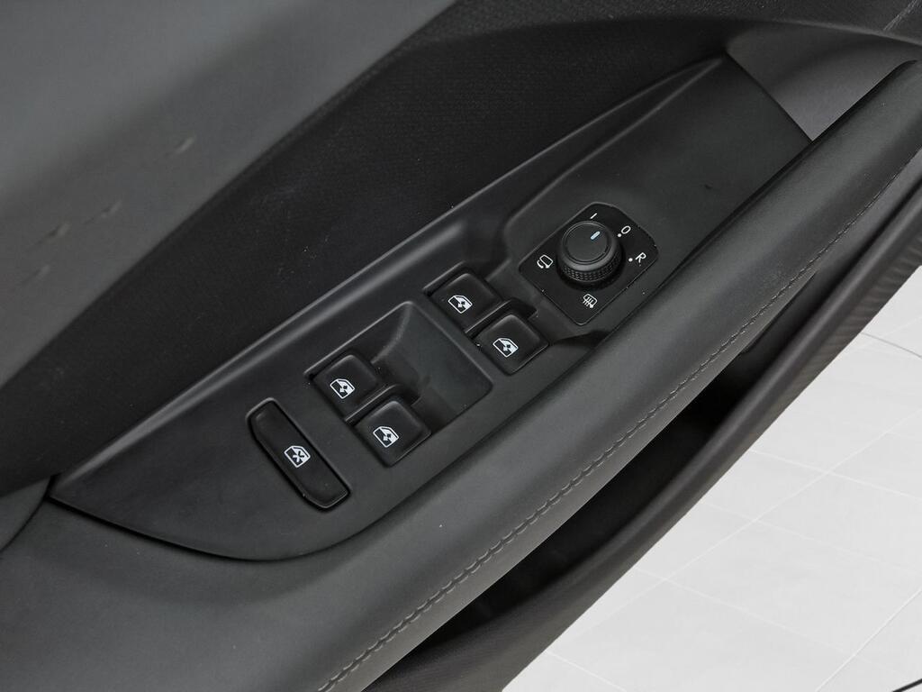 CUPRA Terramar 1.5 eTSI 110kW (150 CV) DSG Segunda mano