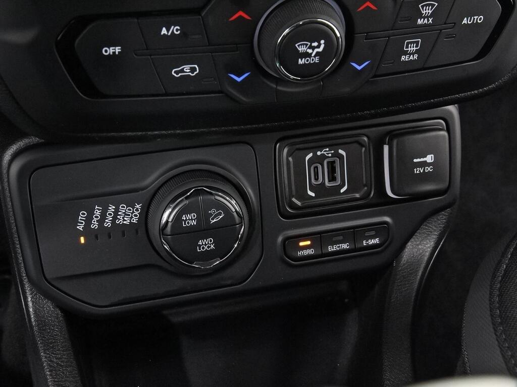Jeep Renegade 4xe Overland 1.3 PHEV 240hp AT EAWD Segunda mano