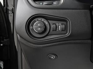 Jeep Renegade 4xe Overland 1.3 PHEV 240hp AT EAWD 14