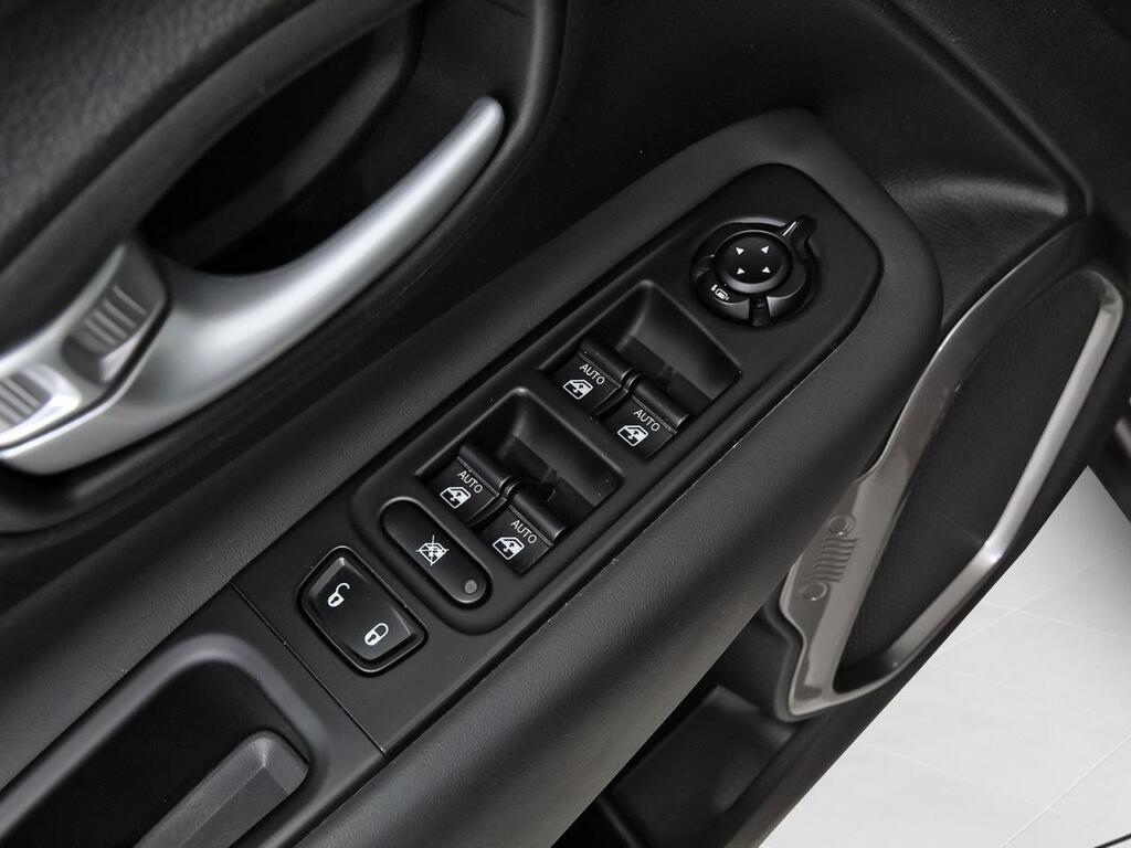 Jeep Renegade 4xe Overland 1.3 PHEV 240hp AT EAWD Segunda mano