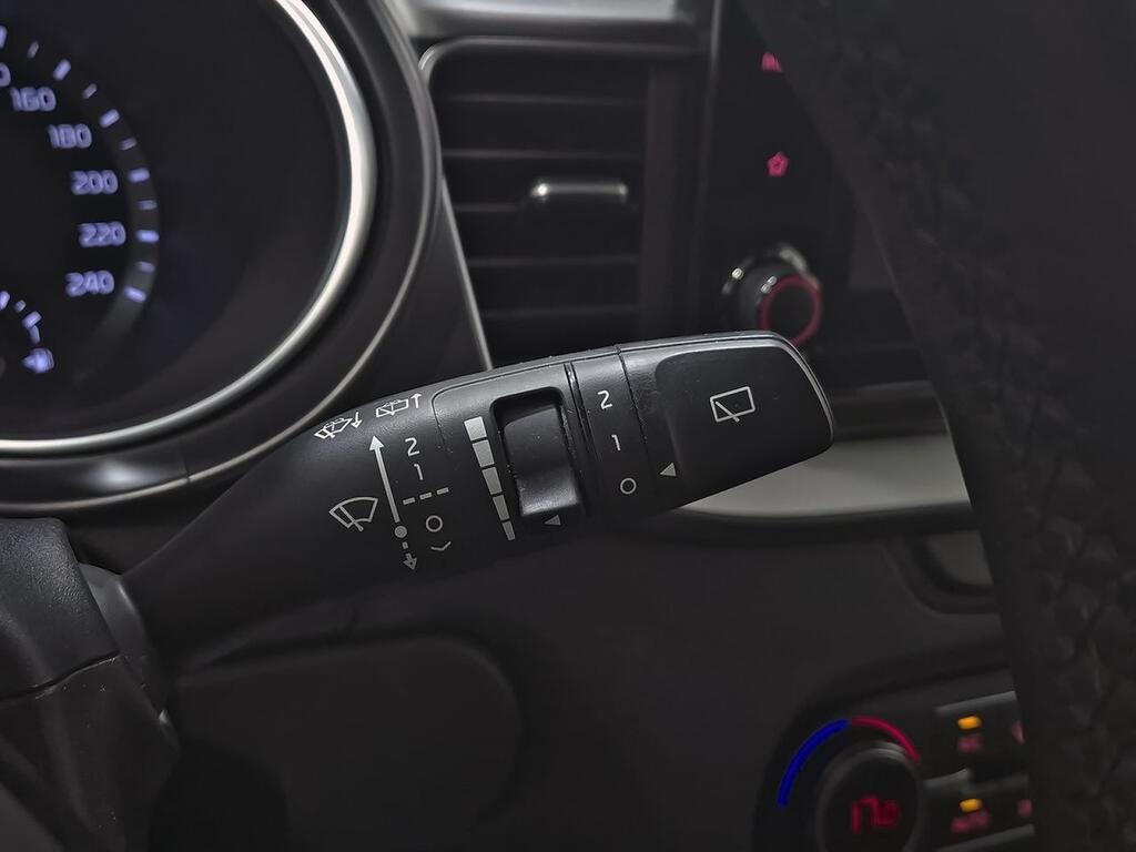 Kia XCeed 1.6 MHEV iMT Drive 100kW (136CV) Segunda mano