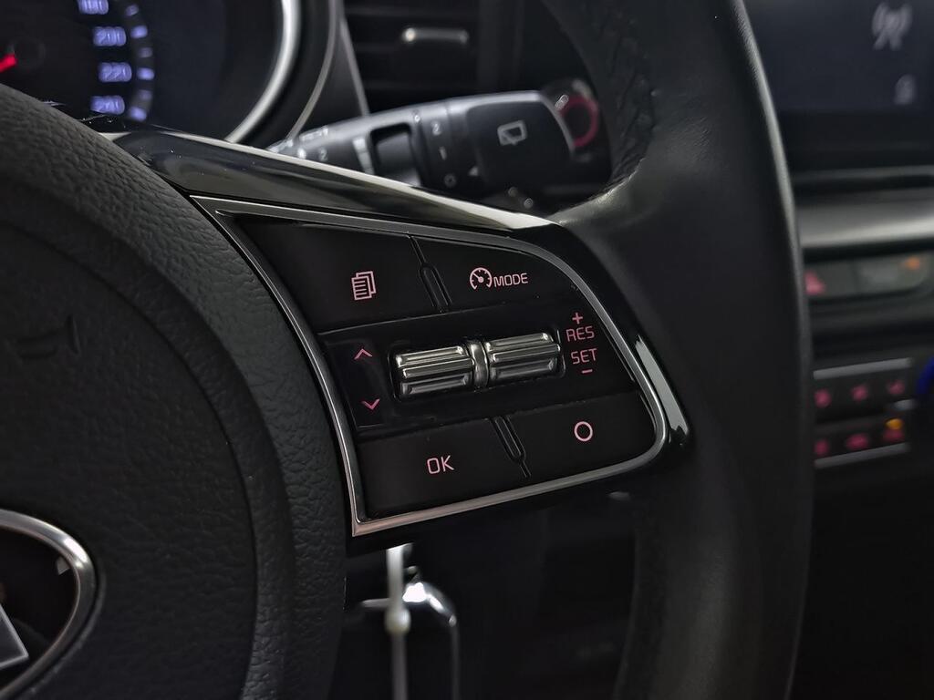 Kia XCeed 1.6 MHEV iMT Drive 100kW (136CV) Segunda mano