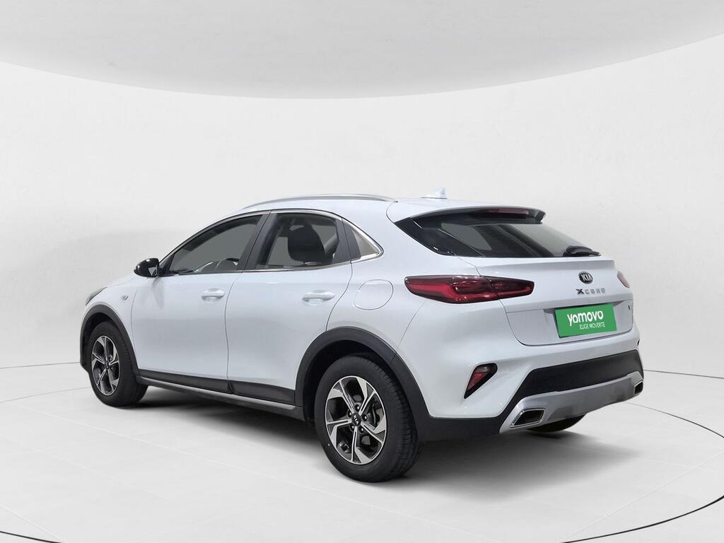 Kia XCeed 1.6 MHEV iMT Drive 100kW (136CV) Segunda mano