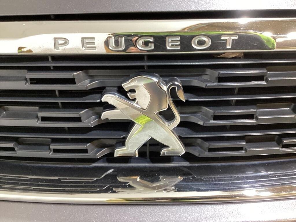Peugeot 308 5p Style BlueHDi 130 S&S Segunda mano
