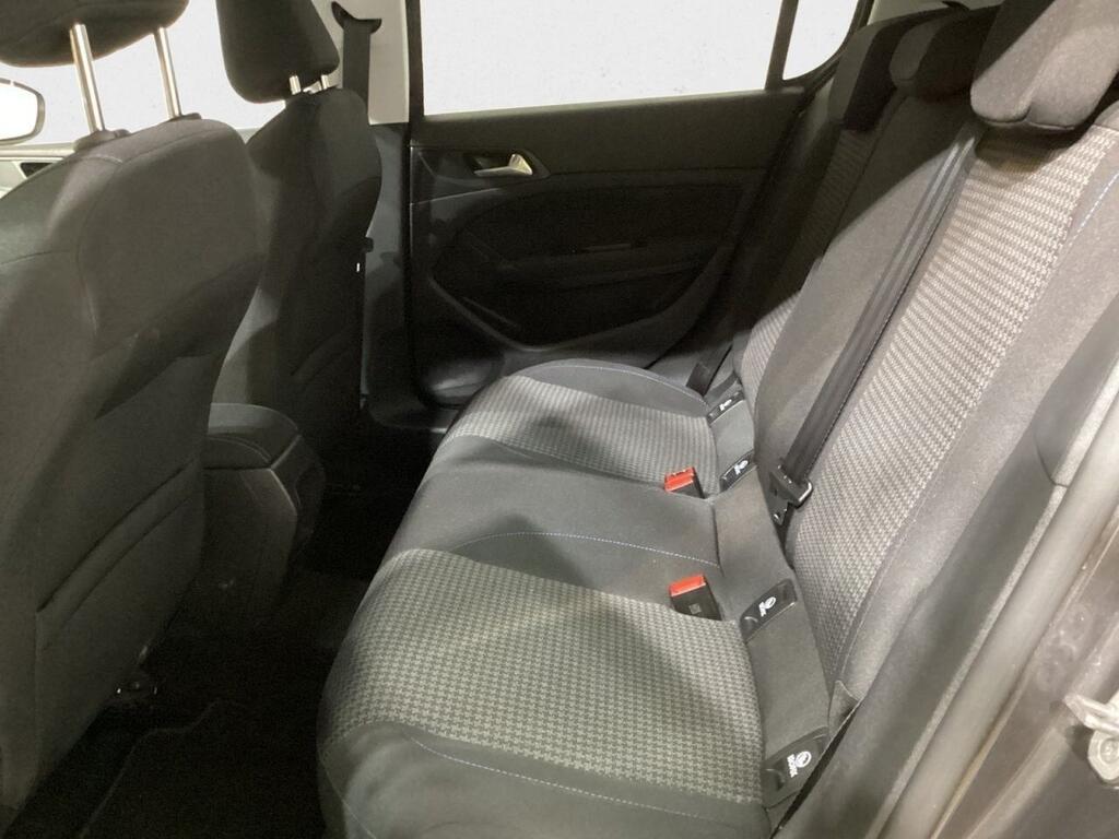 Peugeot 308 5p Style BlueHDi 130 S&S Segunda mano