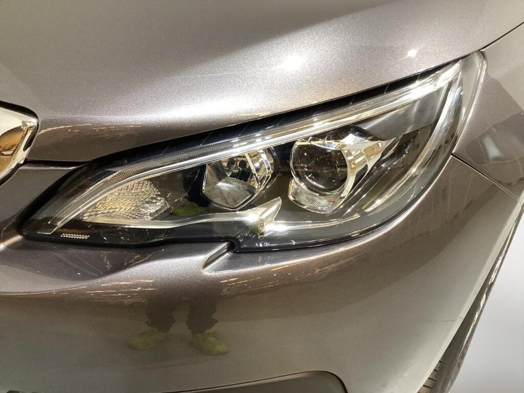 Peugeot 308 5p Style BlueHDi 130 S&S Segunda mano
