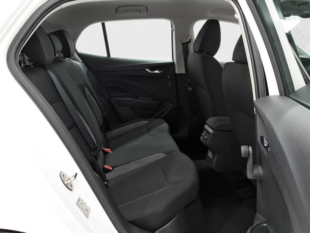 Skoda Fabia 1.0 MPI 59KW (80CV) Essence 6