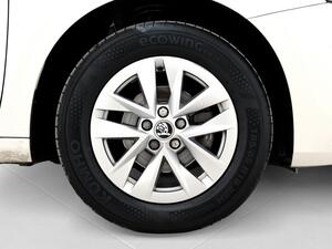 Skoda Fabia 1.0 MPI 59KW (80CV) Essence 8