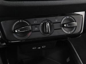 Skoda Fabia 1.0 MPI 59KW (80CV) Essence 24