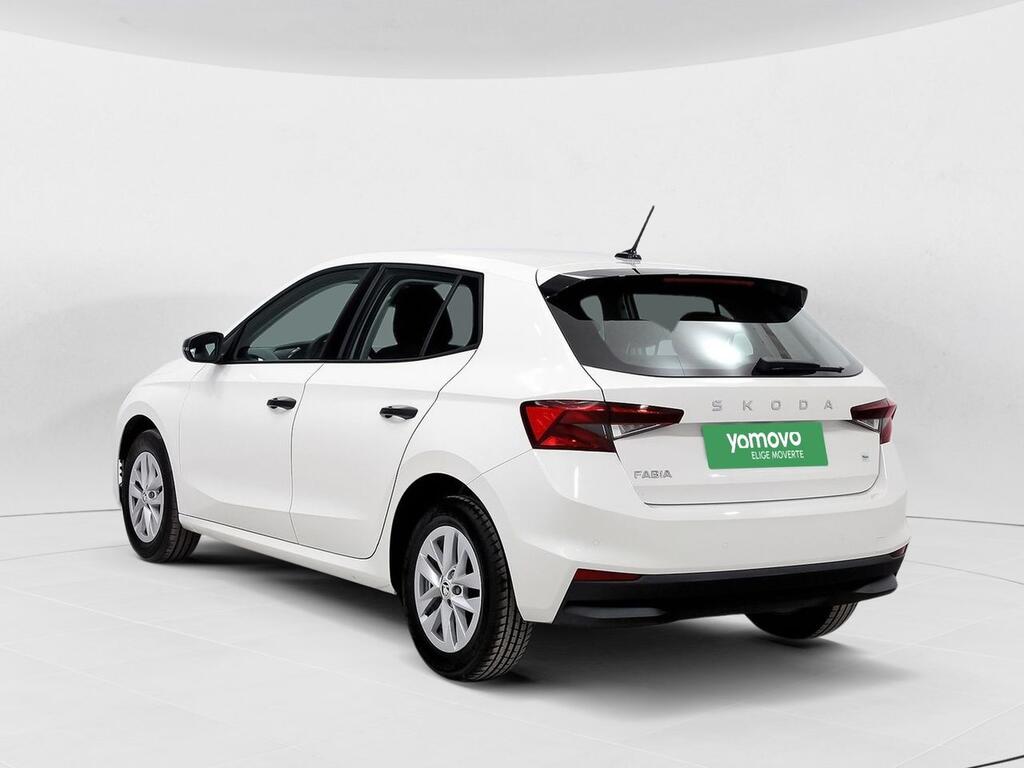 Skoda Fabia 1.0 MPI 59KW (80CV) Essence 2