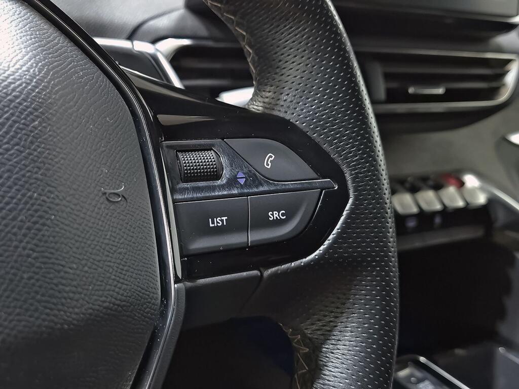 Peugeot 3008 1.2 PureTech 96KW S&S GT EAT8 Segunda mano
