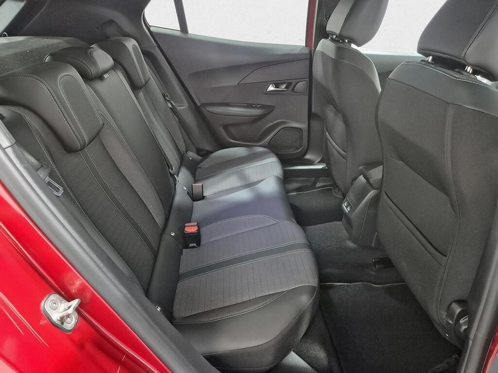 Peugeot 2008 Allure Pack BlueHDI 130 S&S EAT8 Segunda mano