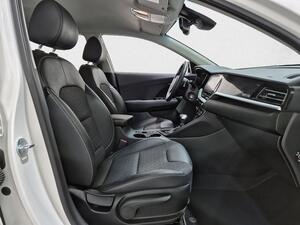 Kia Niro 1.6 GDi HEV 104kW (141CV) Drive 7