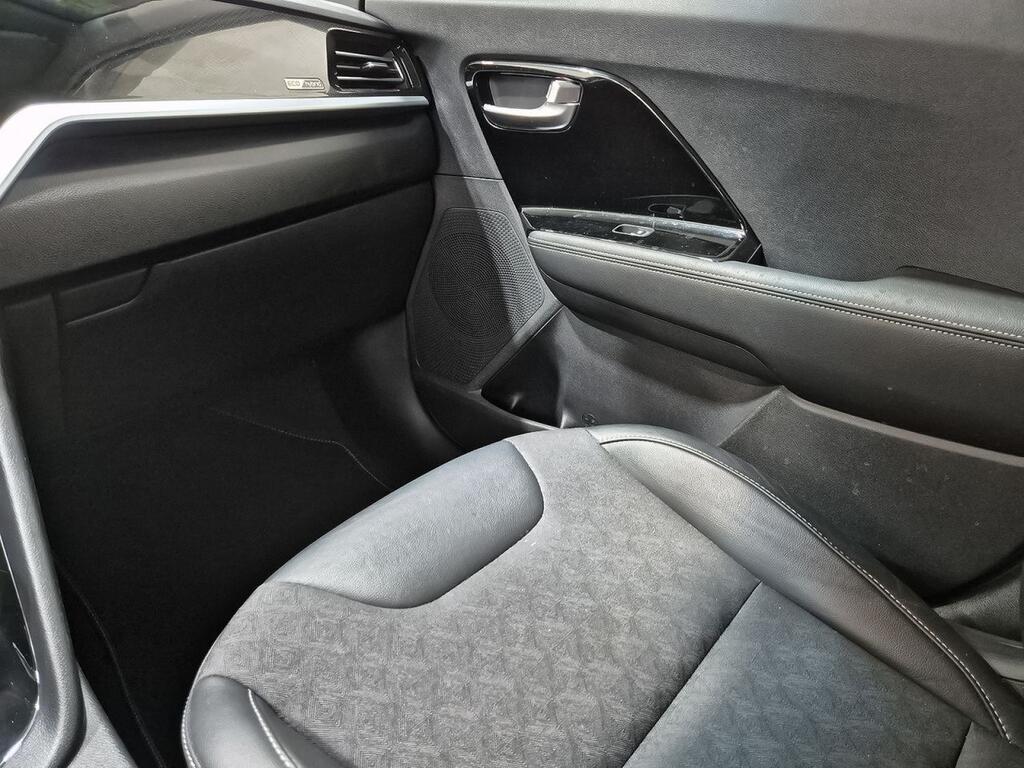 Kia Niro 1.6 GDi HEV 104kW (141CV) Drive Segunda mano