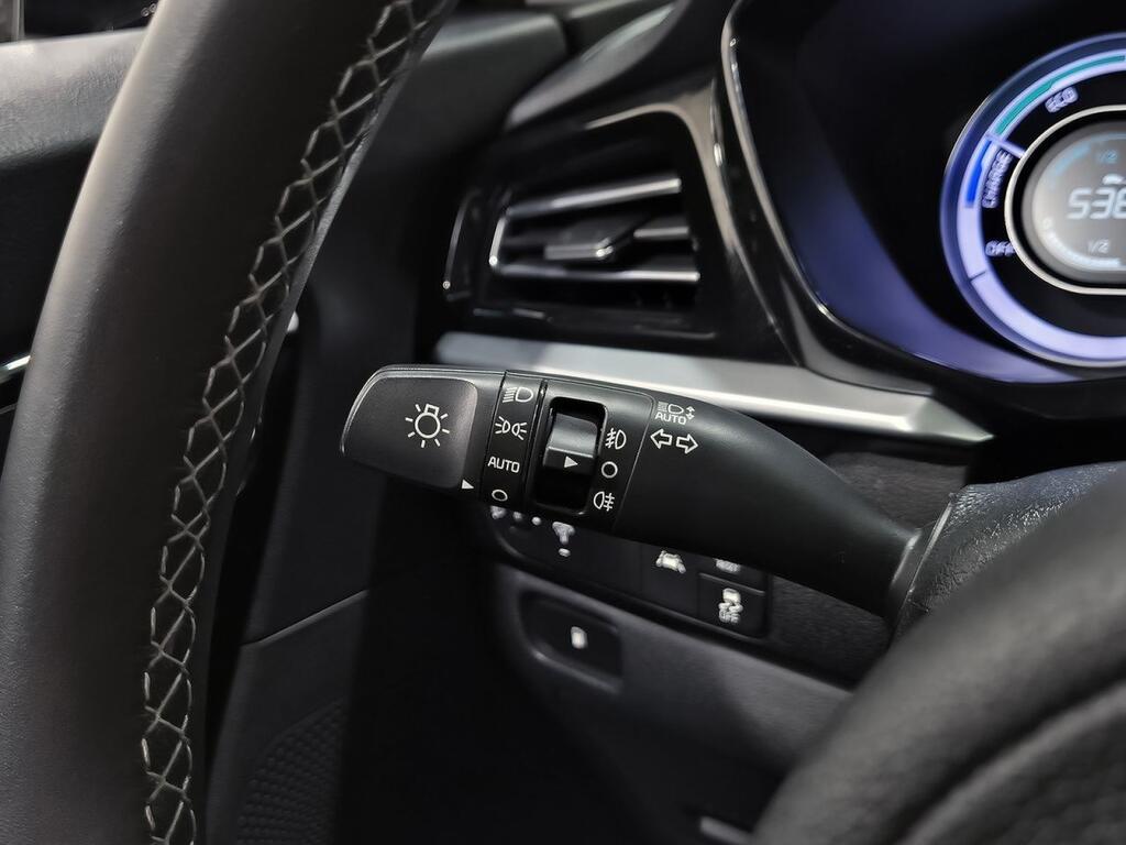 Kia Niro 1.6 GDi HEV 104kW (141CV) Drive Segunda mano