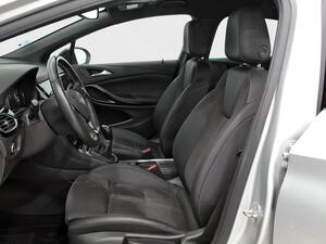 Opel Astra 1.2T SHR 107kW (145CV) Ultimate 8