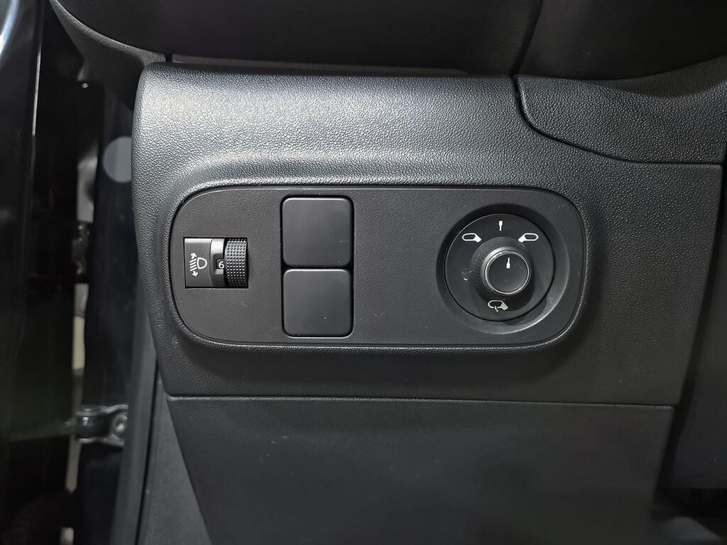 Citroën C3 PureTech 60KW (83CV) C-Series 12
