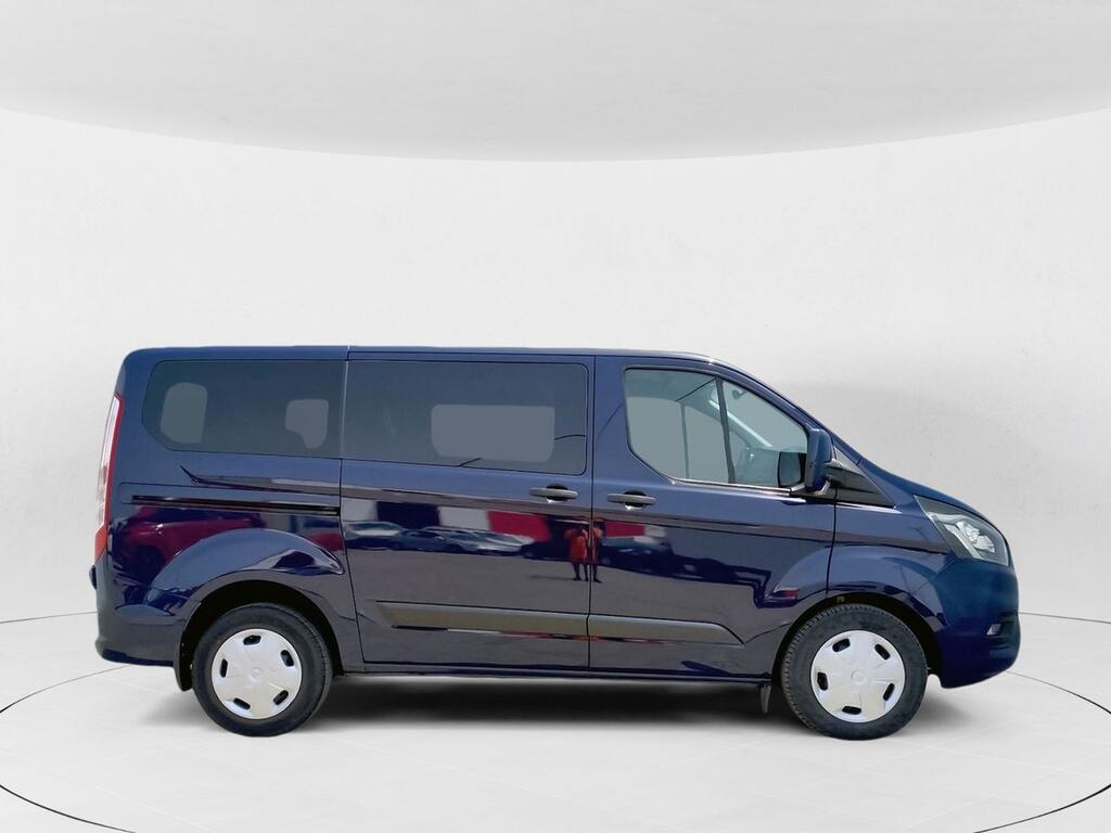 Ford Transit Custom ** TRANSIT CUSTOM 2.0 TDCI 130CV 320 TREND KOMBI SWB HEV 4P 9 PLAZAS Segunda mano