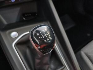 Volkswagen Golf Life 2.0 TDI 110kW (150CV) 23