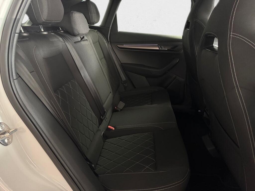 Skoda Karoq 1.5 TSI 110kW (150CV) DSG ACT Sportline Segunda mano
