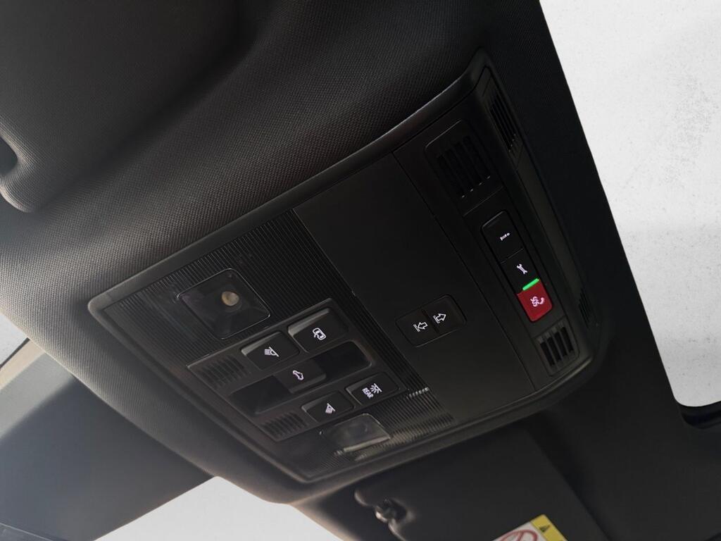 Skoda Karoq 1.5 TSI 110kW (150CV) DSG ACT Sportline Segunda mano