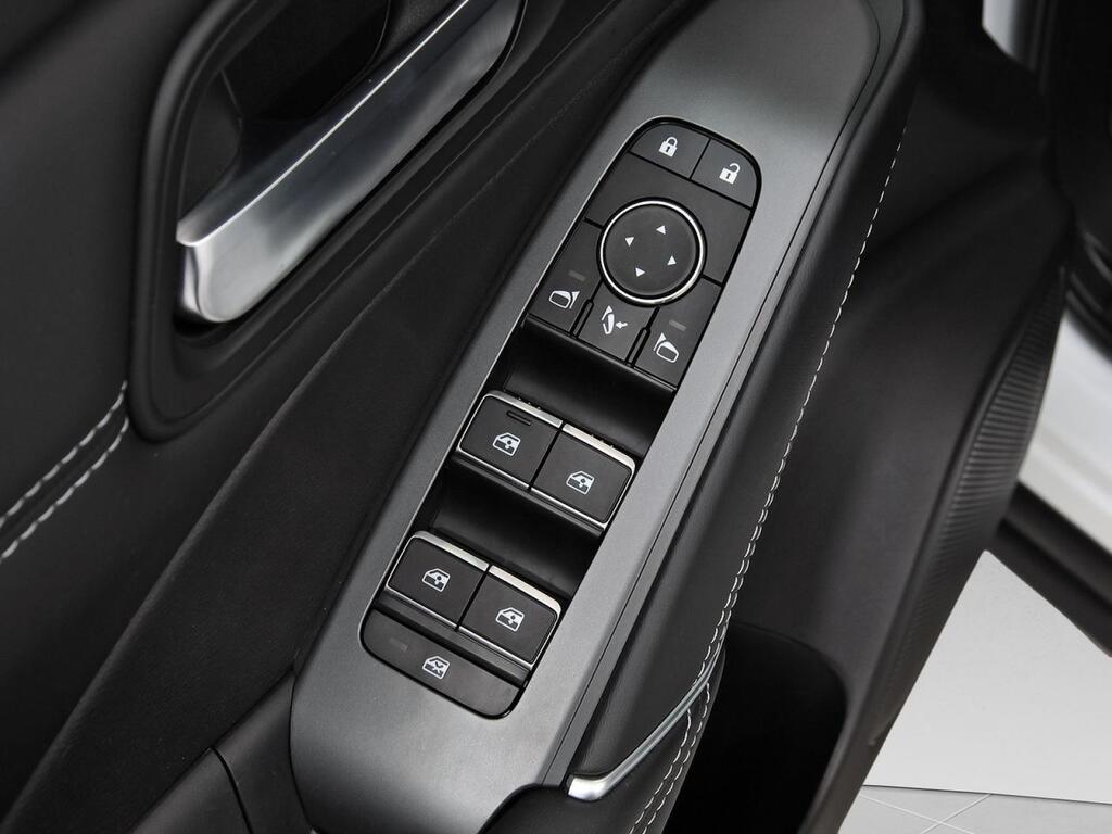 Nissan Qashqai DIG-T 116kW CVT N-Connecta Segunda mano