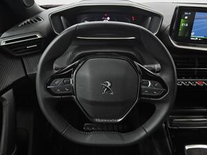Peugeot 2008 Allure Pack Puretech 130 S&S 6 Vel. MAN 21