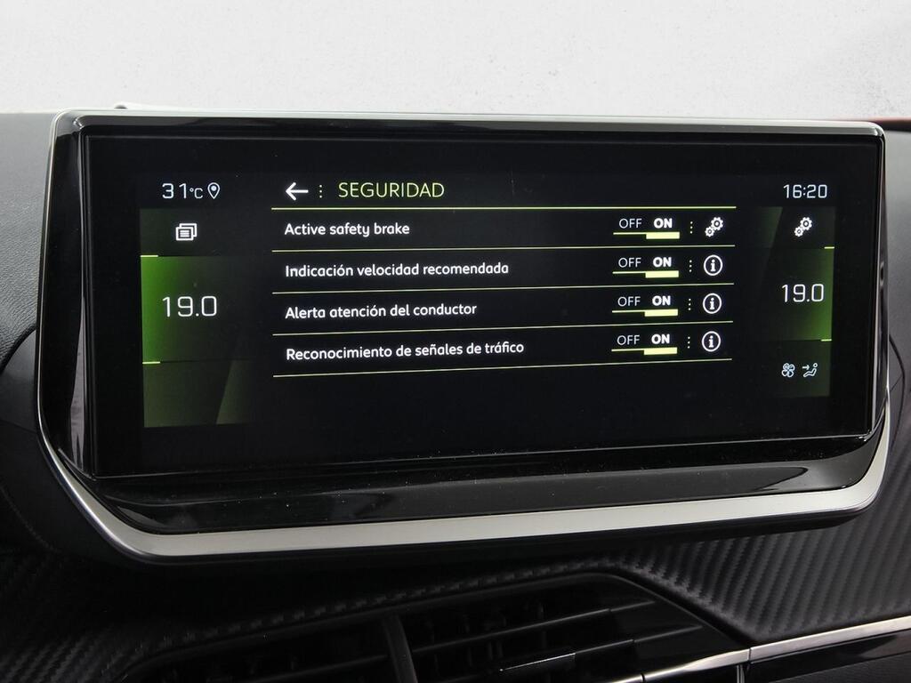 Peugeot 2008 Allure Pack Puretech 130 S&S 6 Vel. MAN Segunda mano
