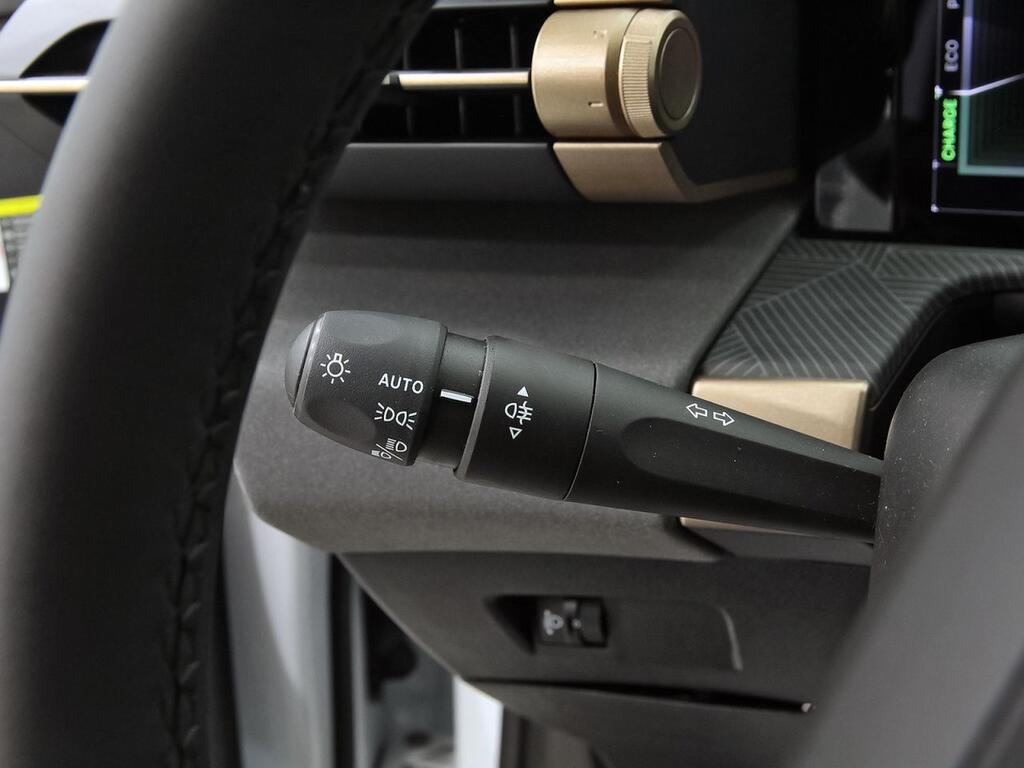 Lancia Ypsilon Ypsilon LX Hybrid 74kW (100CV) 16
