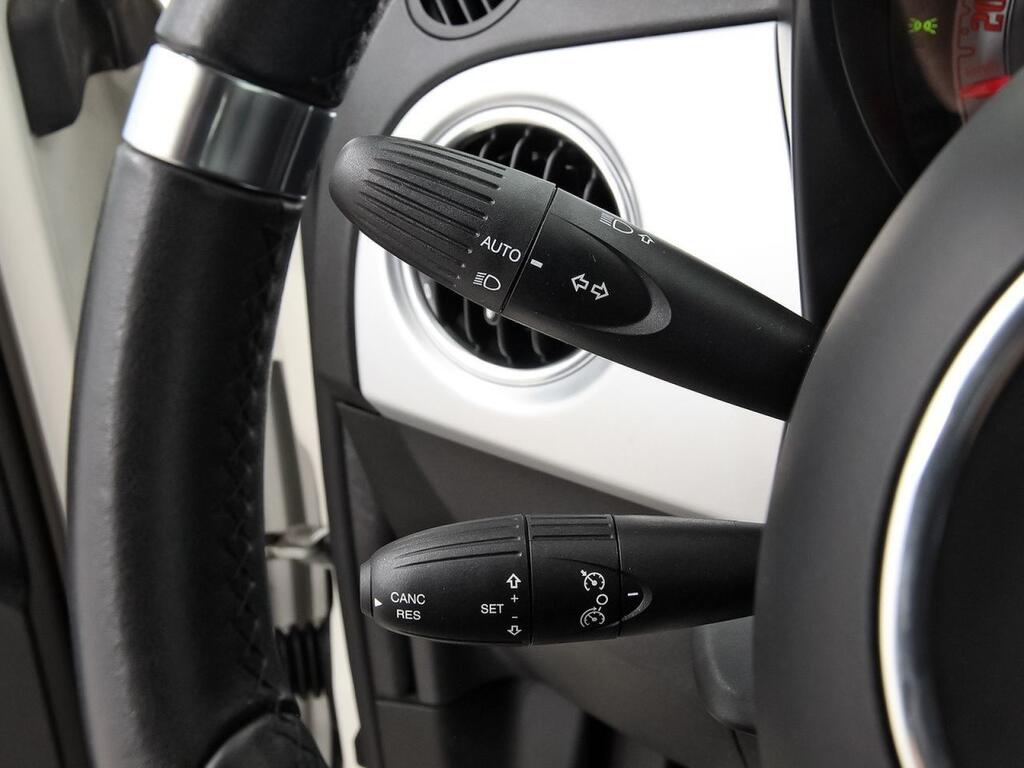 Fiat 500 Hey Google 1.0 Hybrid 51KW (70 CV) Segunda mano