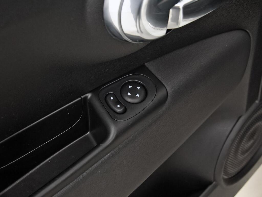 Fiat 500 Hey Google 1.0 Hybrid 51KW (70 CV) Segunda mano