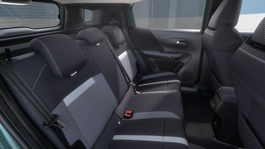 Opel Frontera 1.2T XHT Hybrid eDCT6 81kW GS Nuevo