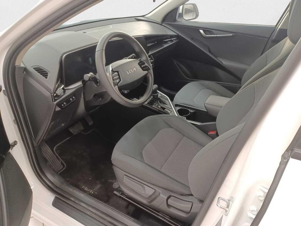 Kia Niro CONCEPT 1.6 HEV 129 CV 5P 10