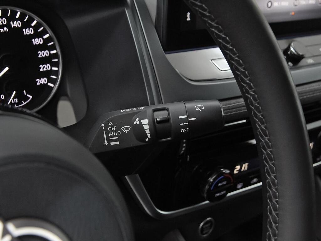 Nissan Qashqai DIG-T 103kW (140CV) mHEV 4x2 Acenta Segunda mano