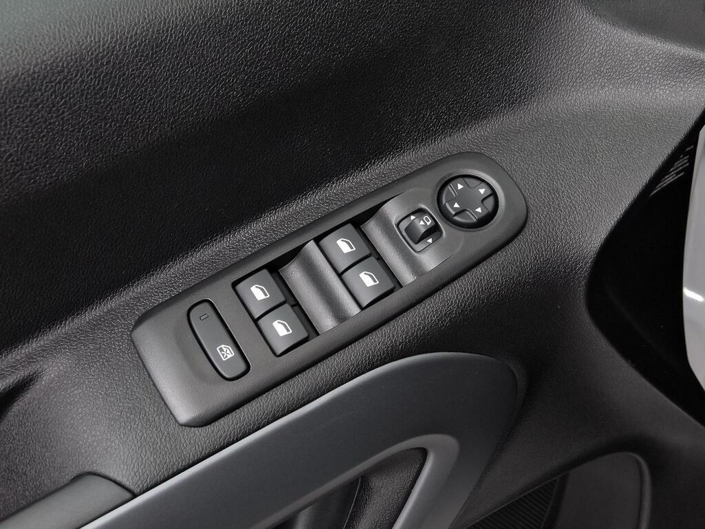 Fiat Doblo 1.5 75kW (100CV) diésel MT6 Talla M Segunda mano