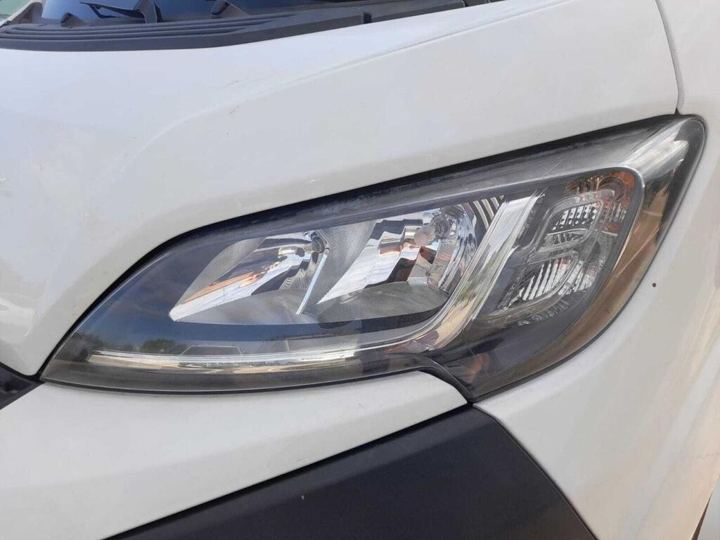 Citroën Jumper FG 2.2 BHDI 140 L2 H2 3.5T 4P Segunda mano