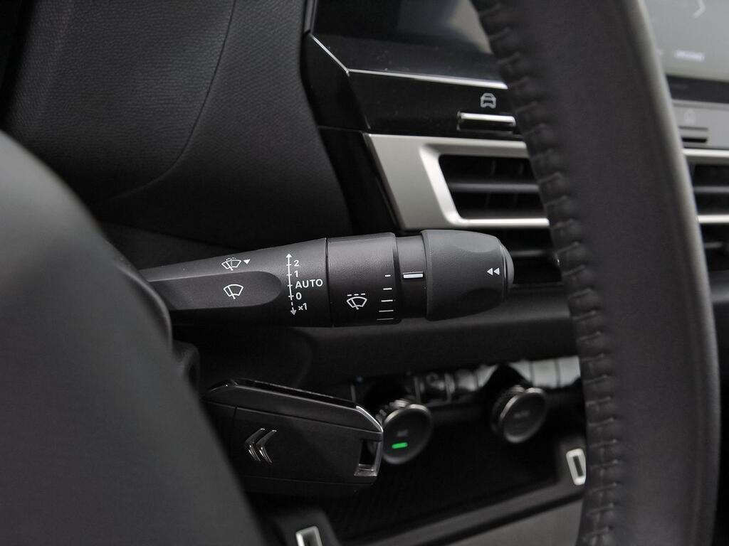 Citroën C4 X PureTech 100 S&S 6v You Segunda mano