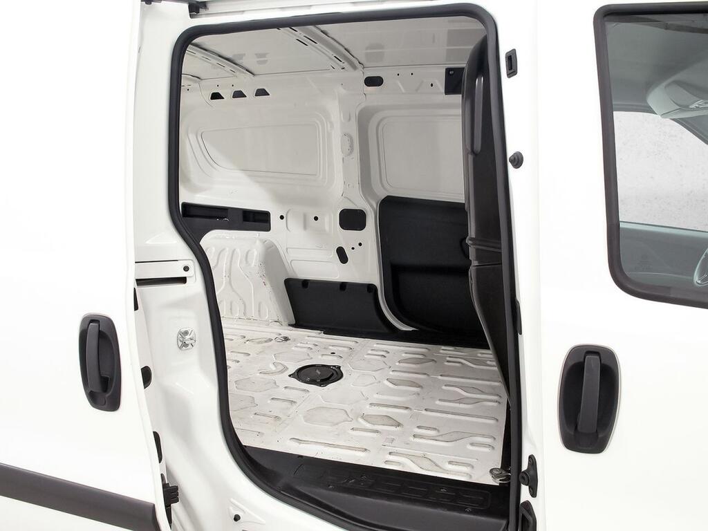 Fiat Doblò 1.6 MULTIJET 105CV BASE MAXI 750KG 4P 10